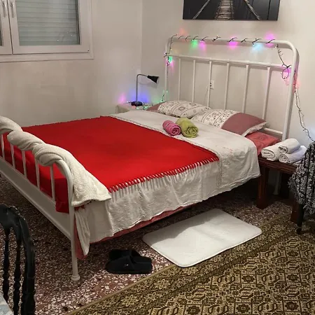 Sweet Dreams 2 Larissa