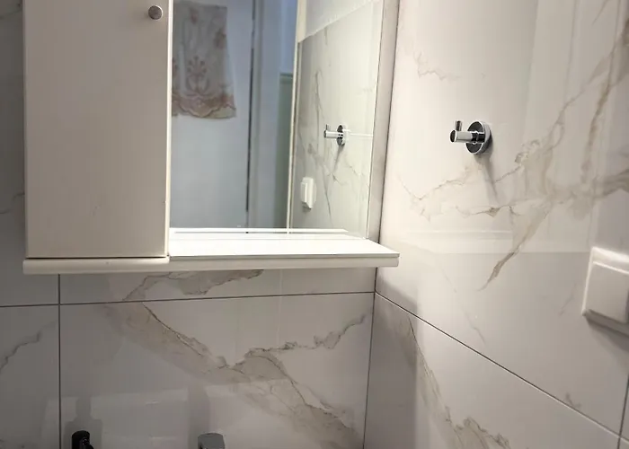 Apartment Sweet Dreams 2 Larissa